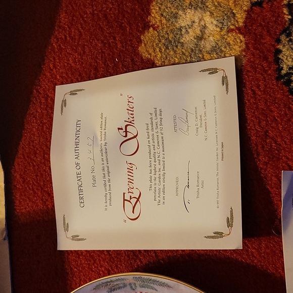 Trisha Romance Evening Skaters Plate - Picture 4 of 7